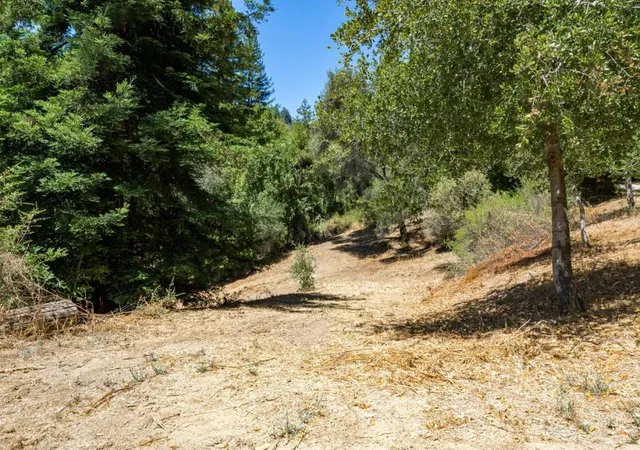 Photo 3 of Land for sale at 0 Glenwood Dr, Los Gatos, CA 95033 | MLS# ML82051257 | Listing updated on 2026-09-13
