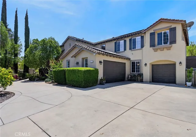 Photo 2 of Single family home for sale at 18397 Swallowtail Ln, Riverside, CA 92504 | MLS# IV26169912 | Listing updated on 2026-10-30