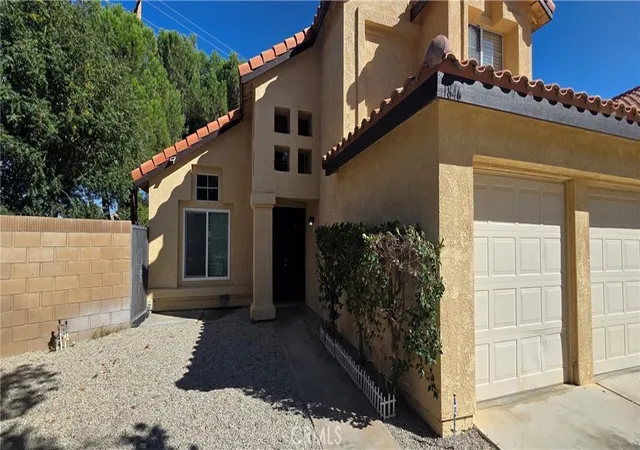 Photo 1 of Single family home for sale at 1846 E Milling, Lancaster, CA 93535 | MLS# CV26175978 | Listing updated on 2026-10-08