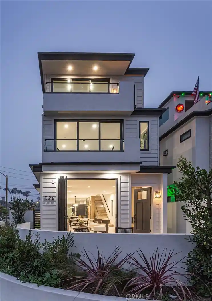 Photo 1 of Single family home for sale at 328 3rd Street, Huntington Beach, CA 92648 | MLS# OC26175447 | Listing updated on 2026-10-28