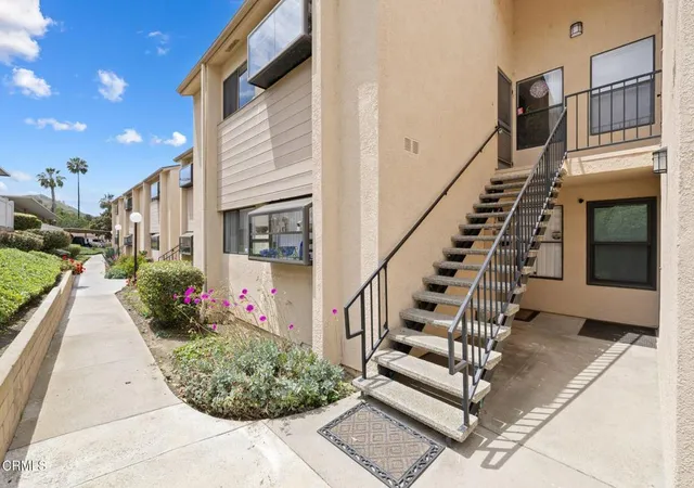 Condo for sale at 771 Seneca #D54, Ventura, CA 93001 | MLS# V1-38131