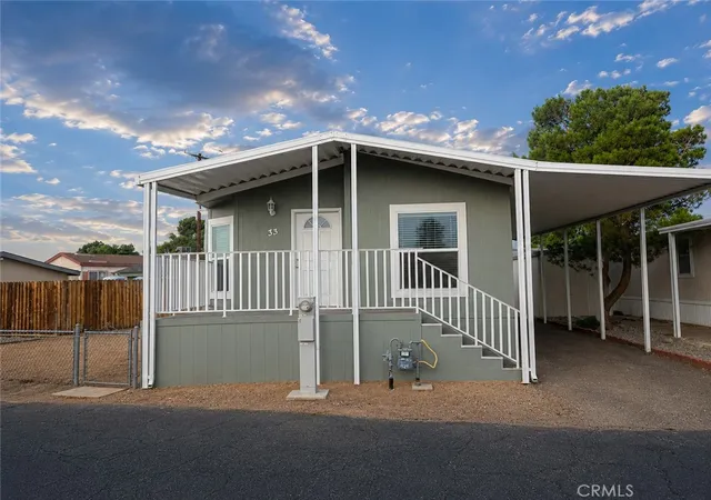 Photo 3 of Manufactured home for sale at 22601 Bear Valley Rd #33, Apple Valley, CA 92308 | MLS# HD26175743 | Listing updated on 2026-09-13