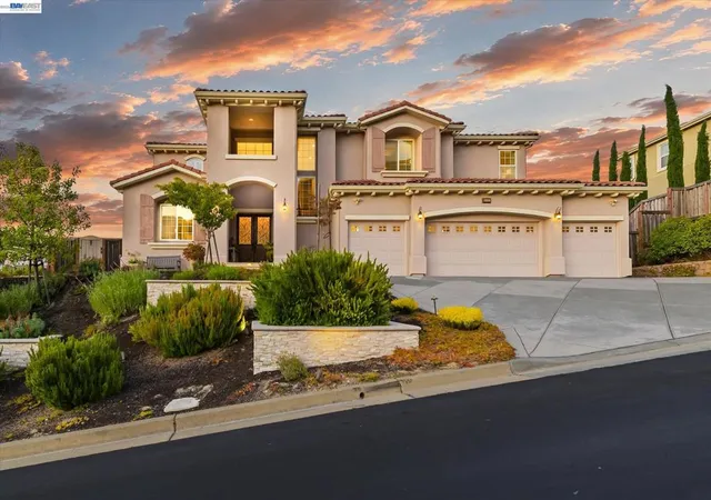 Photo 1 of Mansion for sale at 3182 Ashbourne Cir, San Ramon, CA 94583 | MLS# 41144651 | Listing updated on 2026-09-15