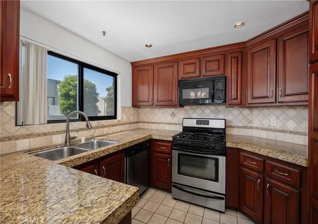 Photo 3 of Condo for sale at 17652 Sergio Cir #202, Huntington Beach, CA 92647 | MLS# PW26175902 | Listing updated on 2026-10-09