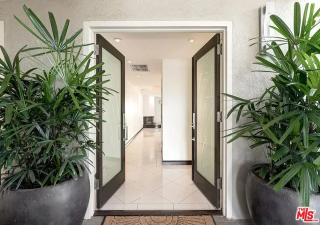 Photo 2 of Condo for sale at 801 Ocean Ave #206, Santa Monica, CA 90403 | MLS# 26871359 | Listing updated on 2026-09-13