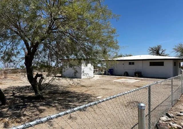 Photo 2 of Single family home for sale at 1048 Sea Raider Ave, Thermal, CA 92274 | MLS# 219151328DA | Listing updated on 2026-09-13