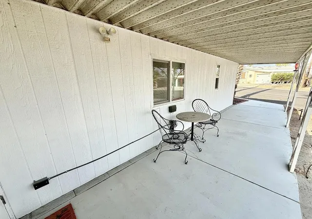 Photo 3 of Manufactured home for sale at 32059 Westchester Dr, Thousand Palms, CA 92276 | MLS# 219151329DA | Listing updated on 2026-09-13