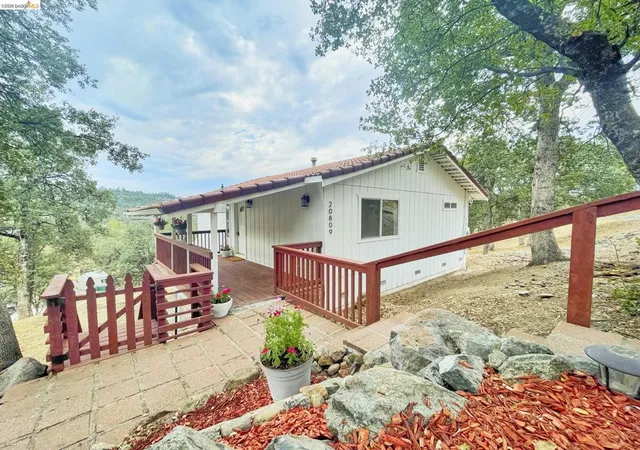 Single family home for sale at 20809 Caylor Dr, Soulsbyville, CA 95372 | MLS# 41144665