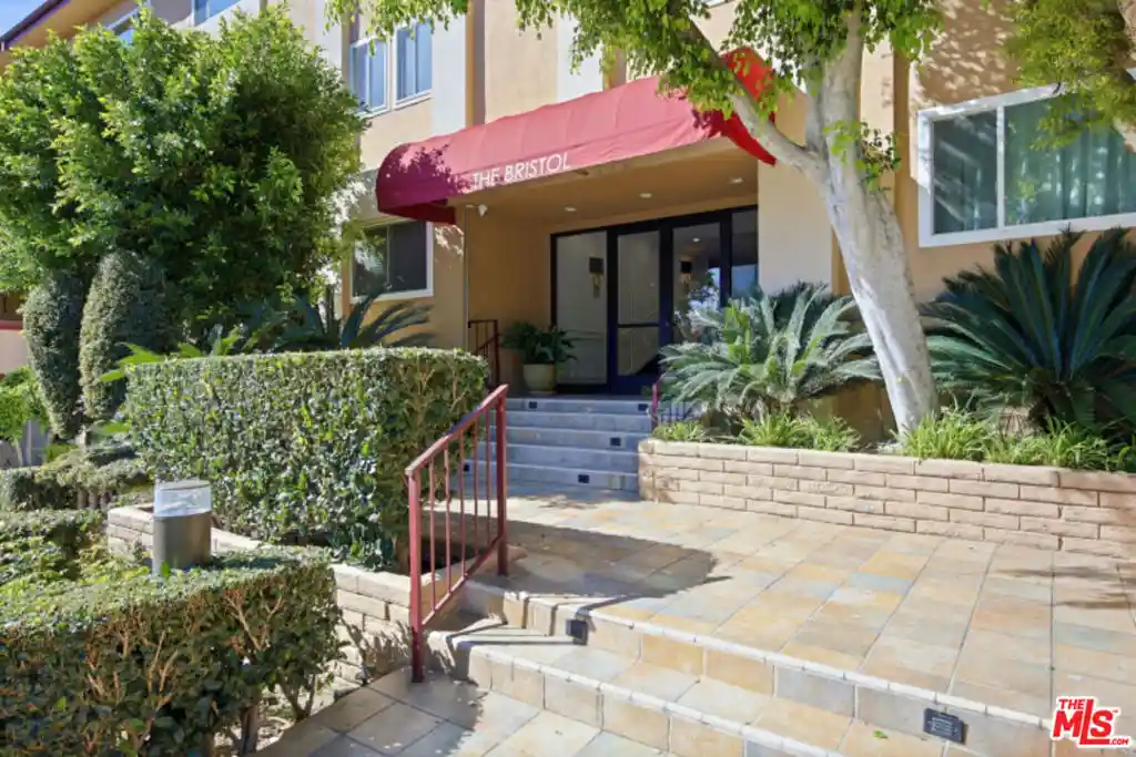 Photo 1 of Condo for sale at 1121 N Olive Dr #302, West Hollywood, CA 90069 | MLS# 26870485 | Listing updated on 2026-10-30