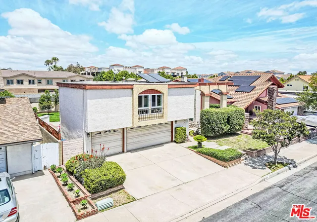 Photo 20 of Single family home for sale at 4533 Rainier Dr, Cypress, CA 90630 | MLS# 26871435 | Listing updated on 2026-10-06