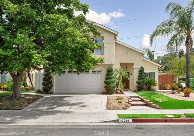 Photo 2 of Single family home for sale at 12200 Canyon Hl Ave, Sylmar, CA 91342 | MLS# IG26175440 | Listing updated on 2026-10-10
