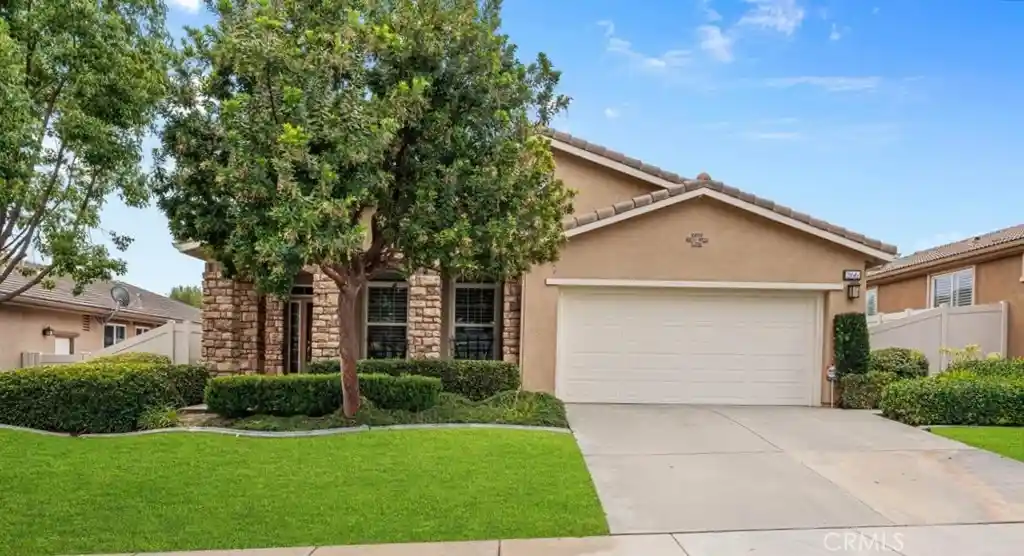 Photo 1 of Single family home for sale at 266 Bridle Trl, Beaumont, CA 92223 | MLS# IV26174892 | Listing updated on 2026-10-13