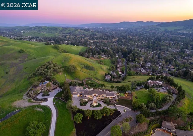 Photo 31 of Mansion for sale at 251 Santiago Ln, Danville, CA 94526 | MLS# 41144696 | Listing updated on 2026-10-07
