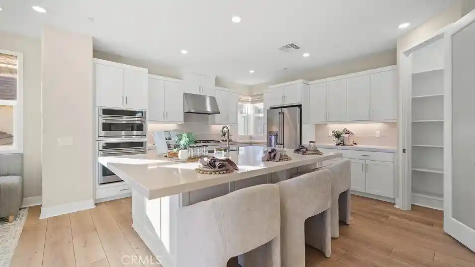 Listing Photo 1 - Condo for sale in 26733 Foliage Ln located at 26733 Foliage Ln, Stevenson Ranch, CA 91381 - Unit 26733 Foliage Ln