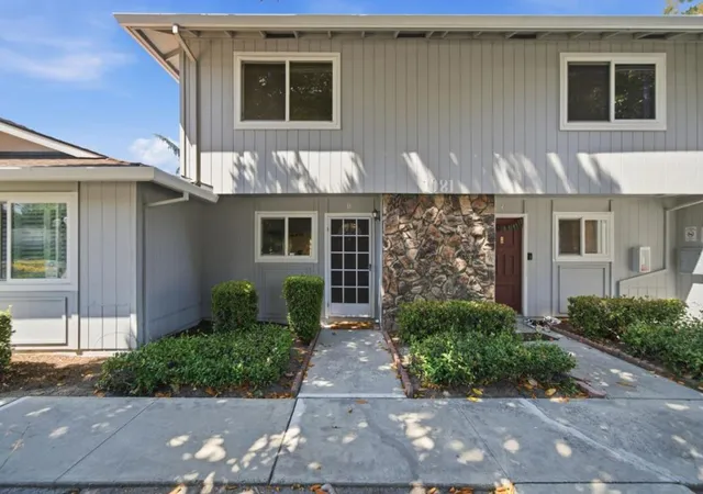 Listing Photo 5 - Condo for sale in building located at 1081 Reed Ave, Sunnyvale, CA 94086 - Unit #B