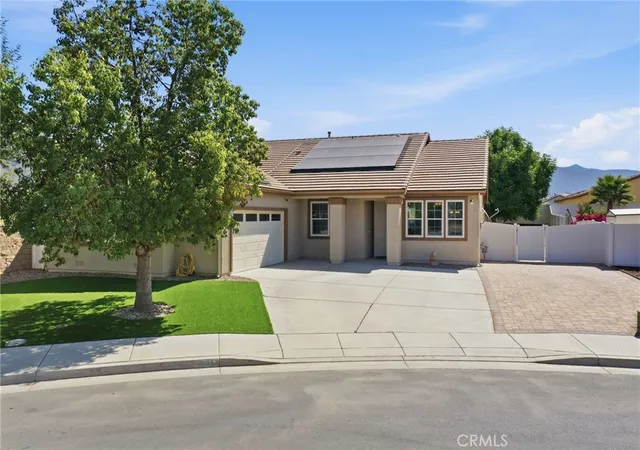Photo 1 of Single family home for sale at 123 Lily, San Jacinto, CA 92583 | MLS# IV26176410 | Listing updated on 2026-09-10