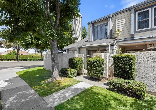 Photo 1 of Sale Pending at 9001 Buckles St #77, Downey, CA 90241 | MLS# PW26175801 | Listing updated on 2026-10-29
