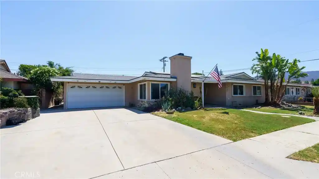 Single family home for sale at 1048 Vallejo Ave, Simi Valley, CA 93065 | MLS# GD26173868