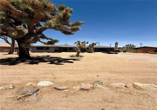 Photo 3 of Single family home for sale at 58282 Pueblo, Yucca Valley, CA 92284 | MLS# CV26176487 | Listing updated on 2026-09-27