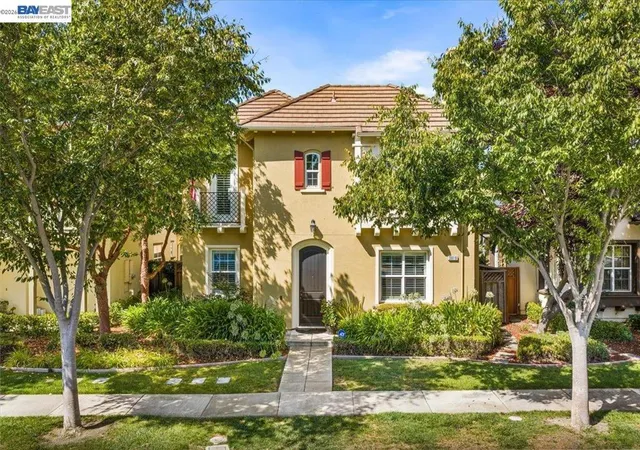 Photo 2 of Single family home for sale at 3019 Sweetviolet Dr, San Ramon, CA 94582 | MLS# 41144730 | Listing updated on 2026-10-01