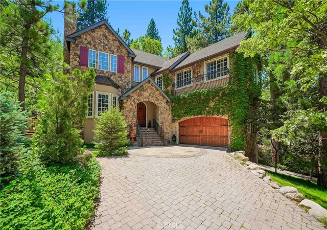 Photo 3 of Single family home for sale at 30151 Skyline, Running Springs, CA 92382 | MLS# IV26176397 | Listing updated on 2026-09-22