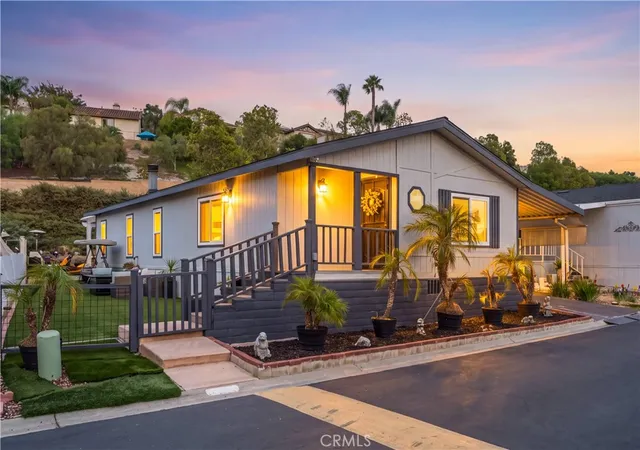 Photo 1 of Manufactured home for sale at 200 S Emerald Dr #22, Vista, CA 92081 | MLS# SW26176063 | Listing updated on 2026-10-05