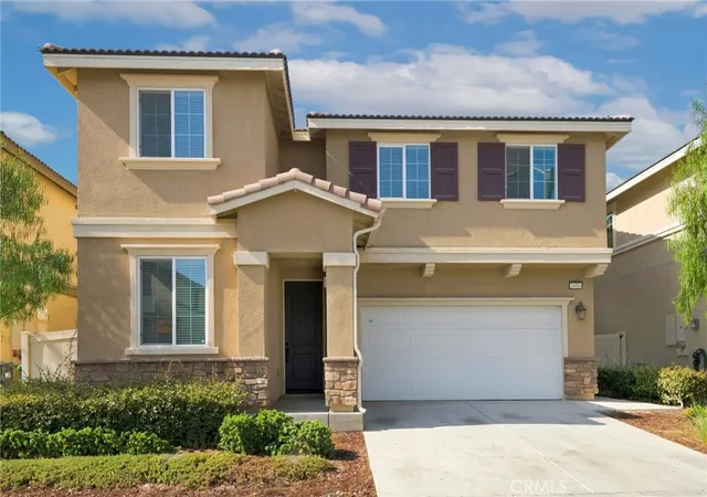 Photo 2 of Condo for sale at 24914 Gossamer Ct, Moreno Valley, CA 92553 | MLS# OC26176301 | Listing updated on 2026-09-27