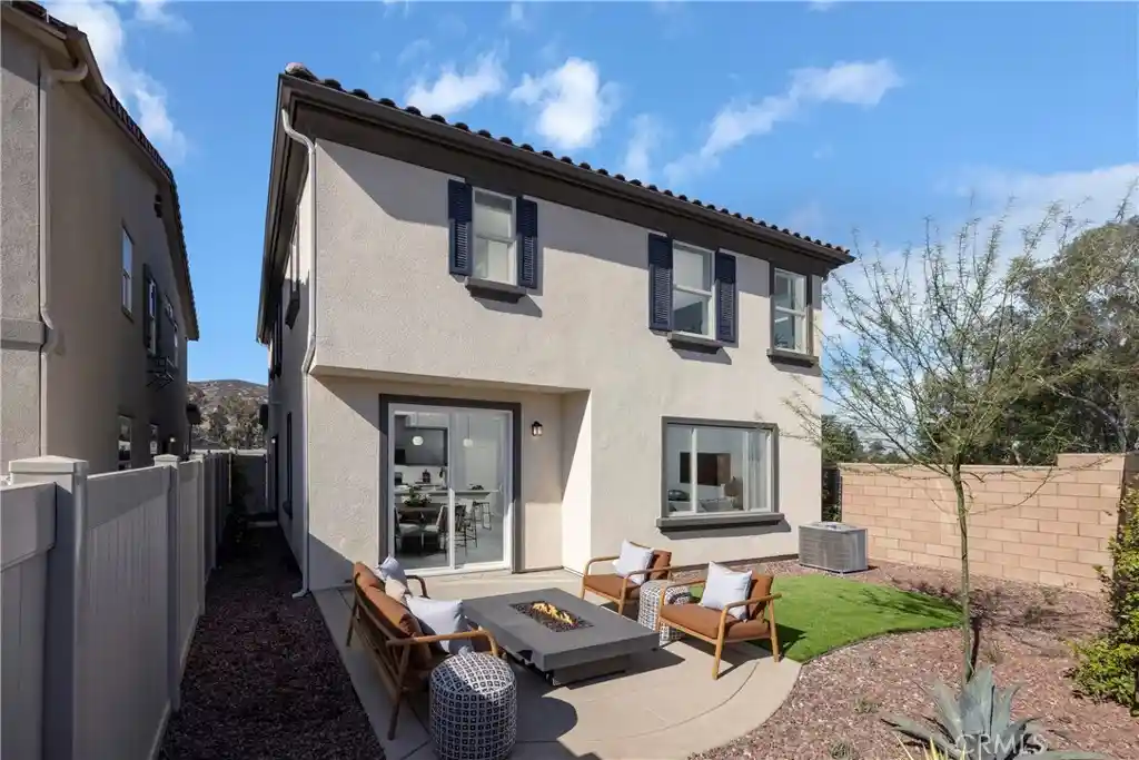 Listing Photo 16 - Condo for sale in 11853 Arborist Wy located at 11853 Arborist Wy, Fontana, CA 92337 - Unit 11853 Arborist Way