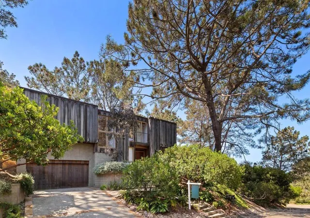 Photo 1 of Single family home for sale at 367 Pine Needles Dr, Del Mar, CA 92014 | MLS# 260019752SD | Listing updated on 2026-09-13