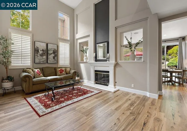 Photo 4 of Sale Pending at 215 Azalea Ln, San Ramon, CA 94582 | MLS# 41144772 | Listing updated on 2026-09-26