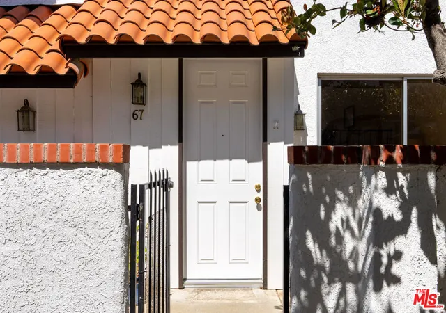 Photo 3 of Townhouse for sale at 10030 Owensmouth Ave #67, Chatsworth, CA 91311 | MLS# 26871663 | Listing updated on 2026-10-10