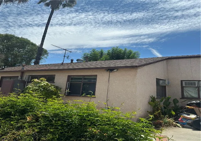 Photo 4 of House for sale at 8719 Tilden, Panorama City, CA 91402 | MLS# SR26176935 | Listing updated on 2026-10-07
