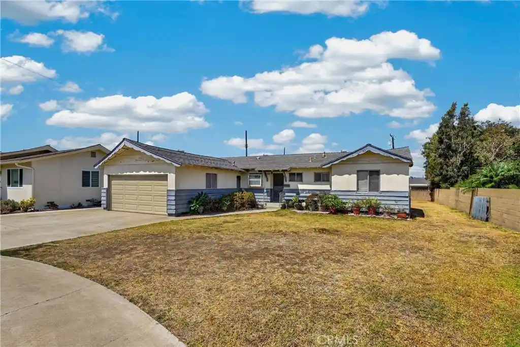 Single family home for sale at 1126 N Center St, Orange, CA 92867 | MLS# DW26172280