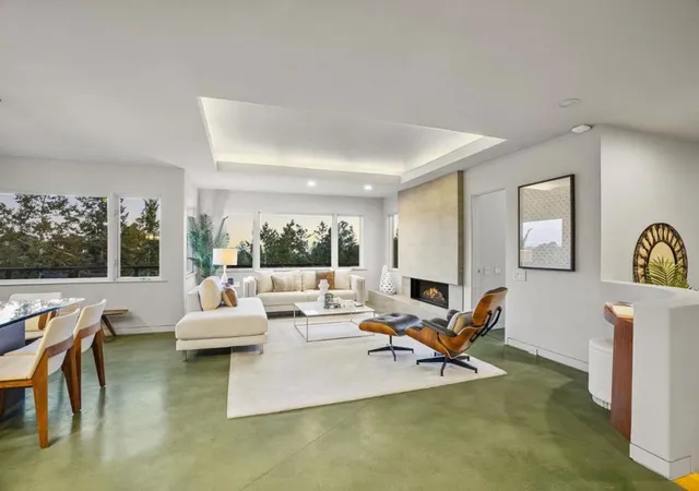Photo 3 of Single family home for sale at 400 Endlich Dr, Santa Cruz, CA 95060 | MLS# ML82056986 | Listing updated on 2026-10-11