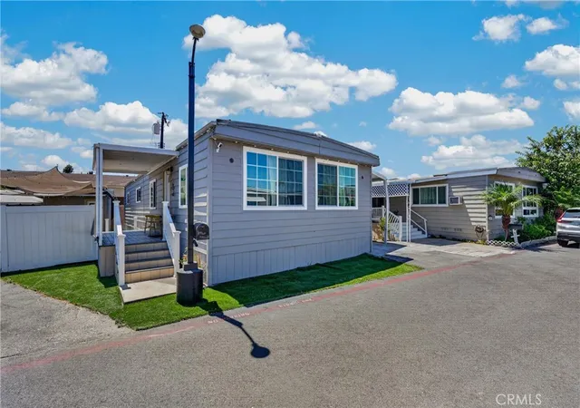 Photo 1 of Manufactured home for sale at 150 E De Anza Ln #150, Tustin, CA 92780 | MLS# DW26162368 | Listing updated on 2026-09-13