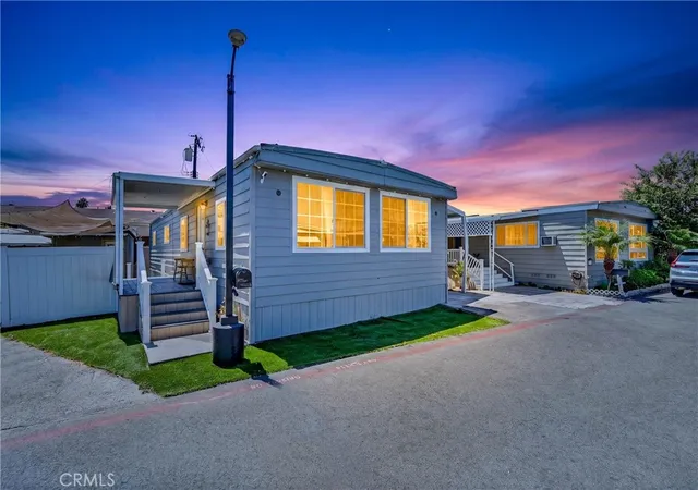 Photo 2 of Manufactured home for sale at 150 E De Anza Ln #150, Tustin, CA 92780 | MLS# DW26162368 | Listing updated on 2026-09-13
