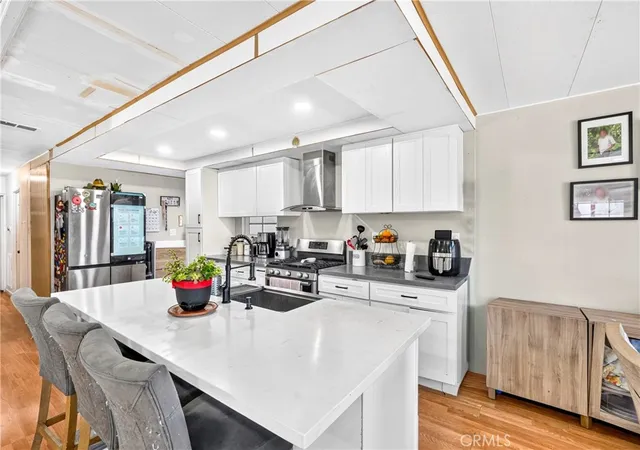 Photo 3 of Manufactured home for sale at 150 E De Anza Ln #150, Tustin, CA 92780 | MLS# DW26162368 | Listing updated on 2026-09-13