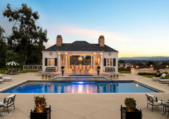 Photo 3 of Mansion for sale at 85 Crestview Ave, Camarillo, CA 93010 | MLS# V1-38165 | Listing updated on 2026-10-04