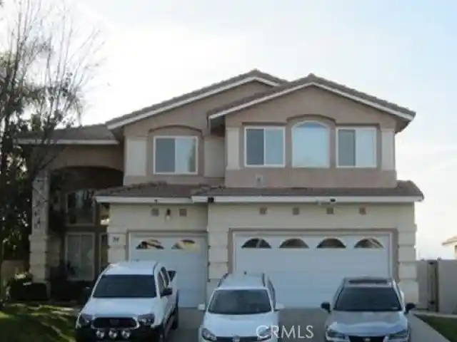 Photo 1 of Sale Pending at 34 Corte Rivera, Lake Elsinore, CA 92532 | MLS# IV26177300 | Listing updated on 2026-10-30