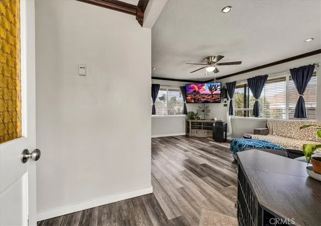 Photo 4 of Single family home for sale at 7562 Acoma Trl, Yucca Valley, CA 92284 | MLS# JT26177110 | Listing updated on 2026-09-09