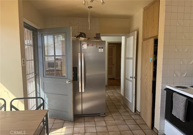 Photo 3 of Single family home for sale at 416 Oakdale Dr, Claremont, CA 91711 | MLS# IV26176813 | Listing updated on 2026-09-21