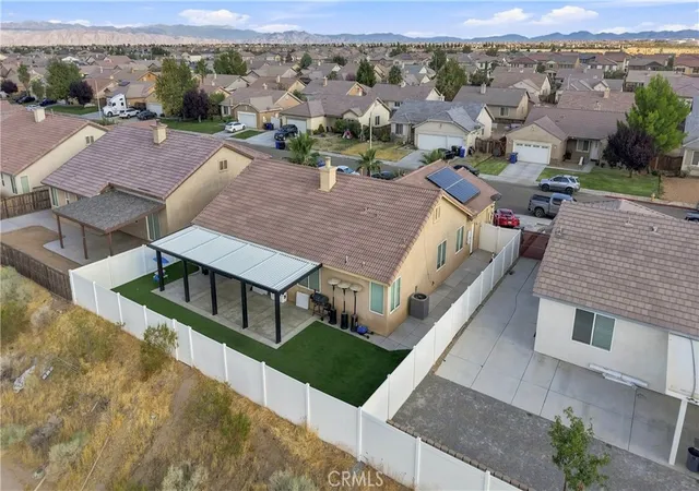 Photo 4 of Single family home for sale at 11576 Fern Pine, Victorville, CA 92392 | MLS# CV26177262 | Listing updated on 2026-10-10
