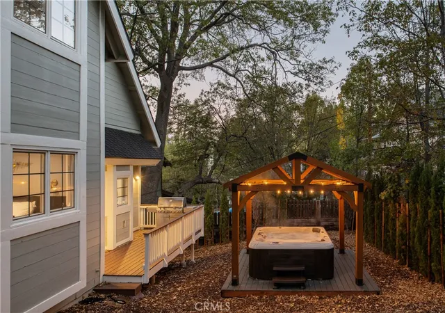 Photo 2 of Single family home for sale at 1037 Beaver, Lake Arrowhead, CA 92352 | MLS# NP26177365 | Listing updated on 2026-10-29