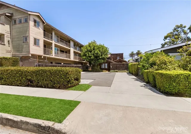 Photo 1 of Multi family home for sale at 1062 Raymond, Long Beach, CA 90804 | MLS# PW26176082 | Listing updated on 2026-09-23