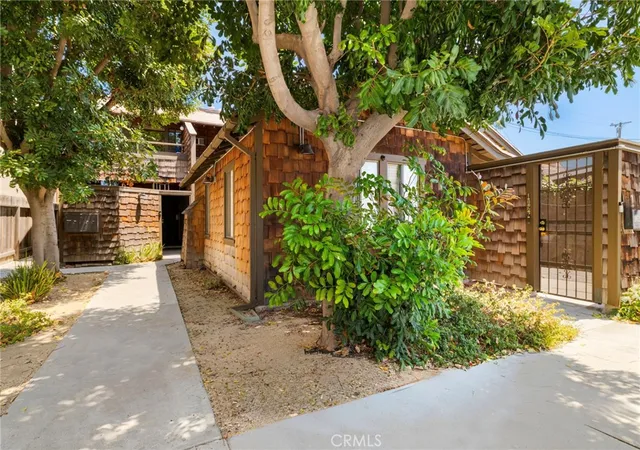 Multi family home for sale at 1062 Raymond, Long Beach, CA 90804 | MLS# PW26176082 | Listing updated on 2026-09-23
