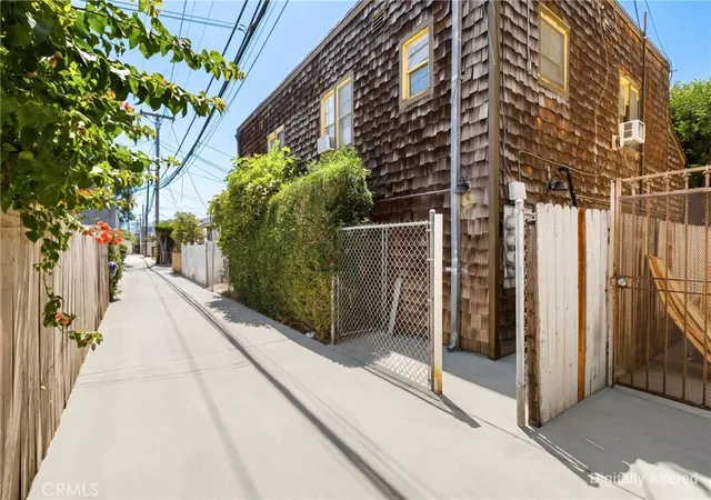 Multi family home for sale at 1062 Raymond, Long Beach, CA 90804 | MLS# PW26176082 | Listing updated on 2026-09-23