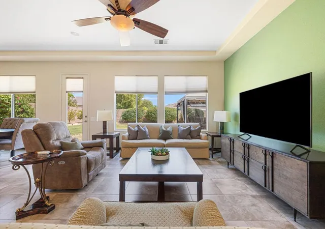Photo 3 of Sale Pending at 79786 Pkwy Esplanade S, La Quinta, CA 92253 | MLS# 219151365DA | Listing updated on 2026-10-08