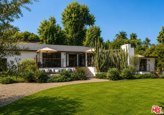 Photo 1 of Single family home for sale at 6316 Busch Dr, Malibu, CA 90265 | MLS# 26871859 | Listing updated on 2026-09-11