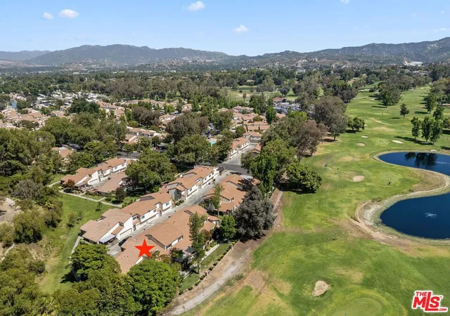 Photo 3 of Townhouse for sale at 24817 Sand Wedge Ln, Valencia, CA 91355 | MLS# 26872147 | Listing updated on 2026-09-28