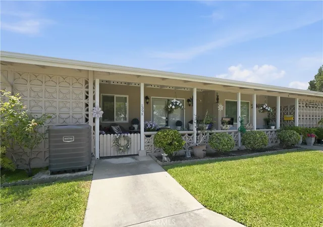 Photo 1 of Sale Pending at 1371 Oakmont Rd #150K, Seal Beach, CA 90740 | MLS# IV26175778 | Listing updated on 2026-10-01
